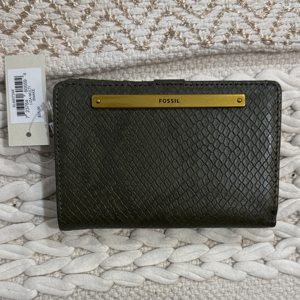 Fossil Olive Textured Wallet with Gold Bar